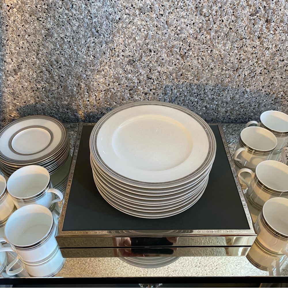 Ralph Lauren dinnerware set